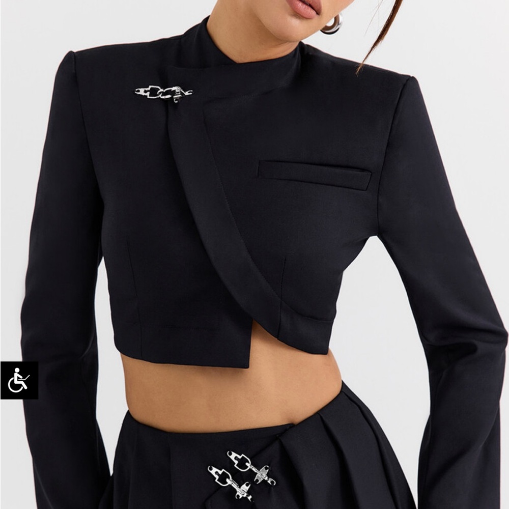 Mistress Rocks Chic Black Cropped Blazer NWOT